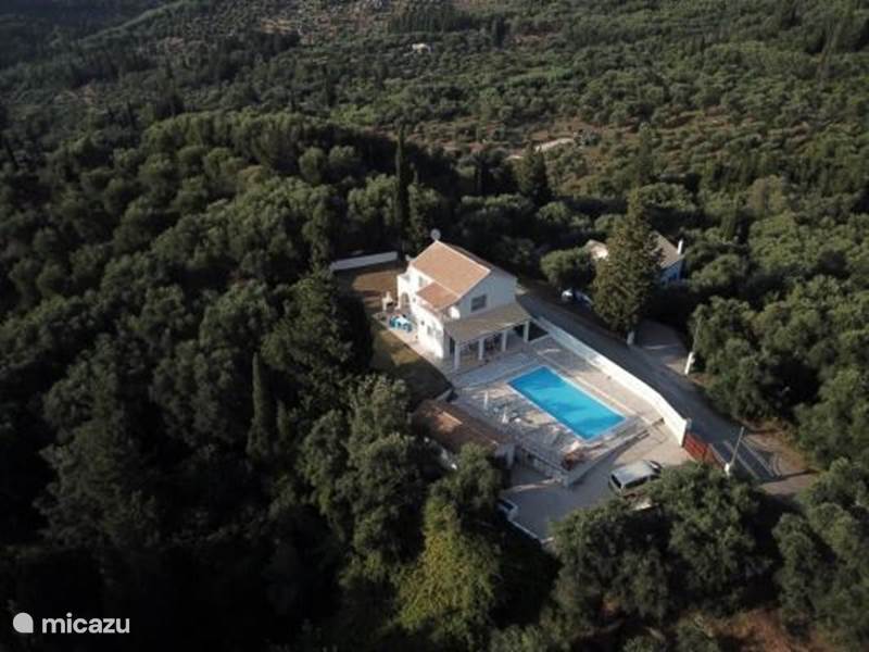 Vakantiehuis Griekenland, Corfu, Acharavi Villa Fedrita / verwarmd zwembad