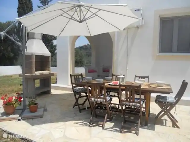 Villa Fedrita | Grèce, Corfou, Acharavi - villa Barbecue convivial en famille ou entre amis.