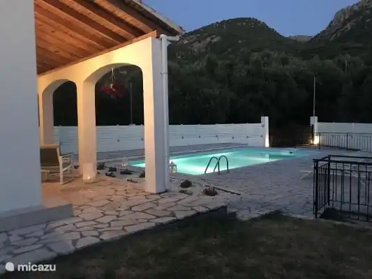 Villa Fedrita en Grecia, Corfú, Acharavi - Villa