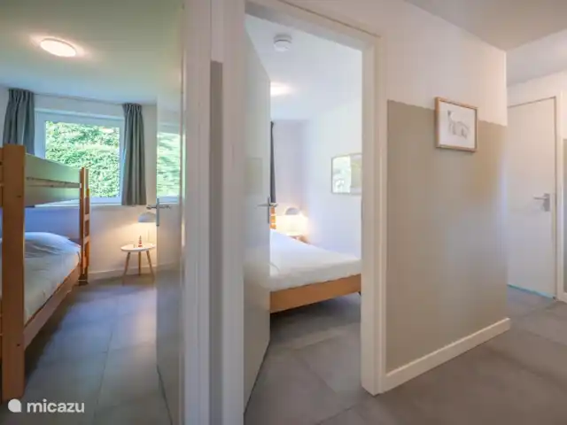 Bungalow Ruiterplaat avec intimité | Pays-Bas, Zélande, Kamperland - maison de vacances chambres 2 et 3
