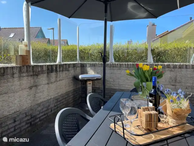 bungalow huren in Nederland, Noord-Holland, Julianadorp aan Zee – Albatros 308 Julianadorp aan Zee tuin
