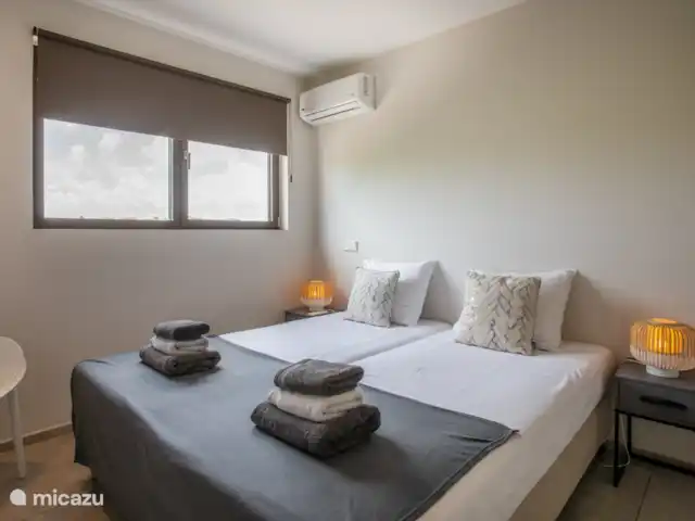 Jan Sofat LUX A24 huren in Curaçao, Banda Ariba (oost), Jan Sofat - appartement Master Slaapkamer