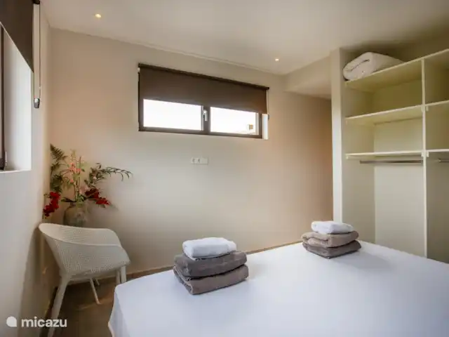 Jan Sofat LUX A24 huren in Curaçao, Banda Ariba (oost), Jan Sofat - appartement Slaapkamer 2