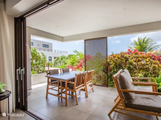 Jan Sofat LUX A24 huren in Curaçao, Banda Ariba (oost), Jan Sofat - appartement Porch