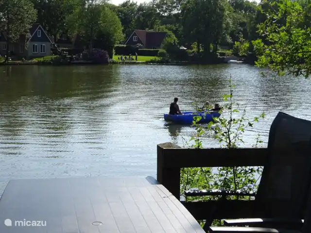 Maison de poisson | Pays-Bas, Drenthe, Westerbork - maison de vacances ou en bateau sur l'eau