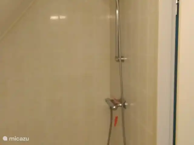 Maison de poisson | Pays-Bas, Drenthe, Westerbork - maison de vacances Et une deuxième salle de bain avec douche au dernier étage