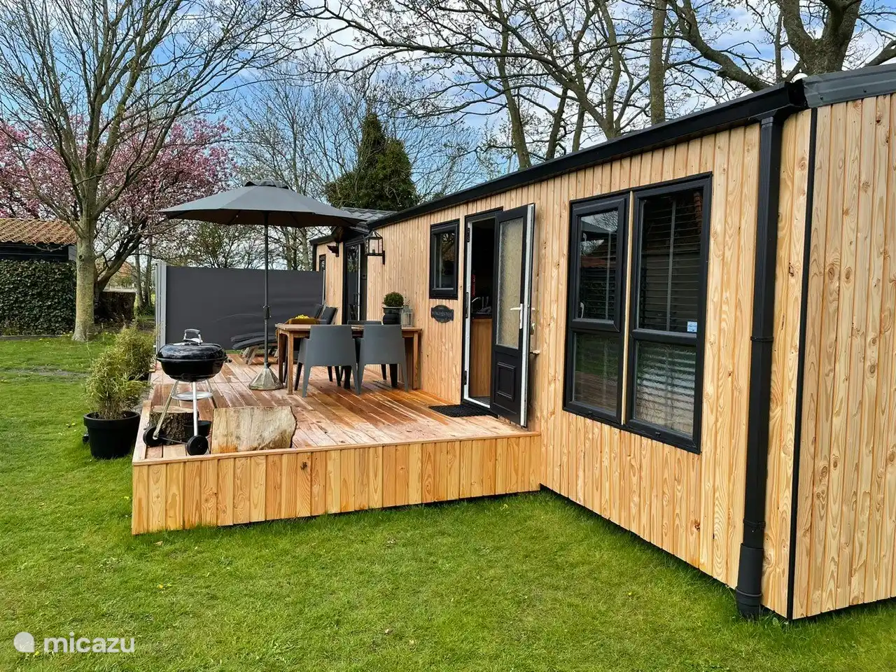 ..großzügige Terrasse..