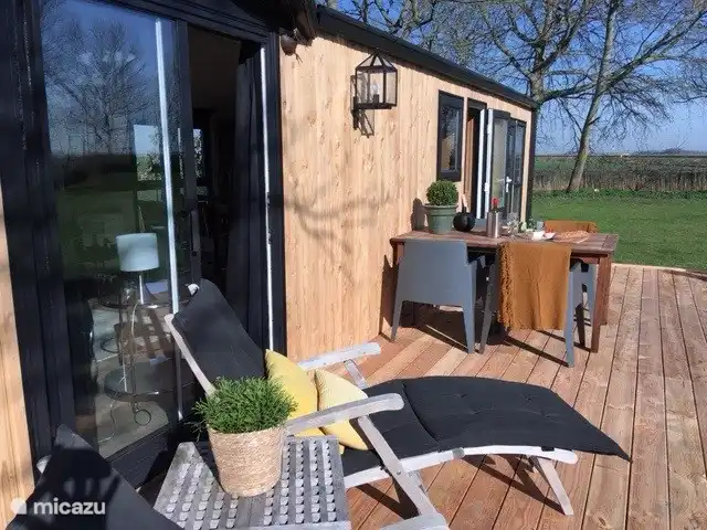 H@tsummers en Países Bajos, Frise, Dronrijp - chalet ...terraza con muchas horas de sol.