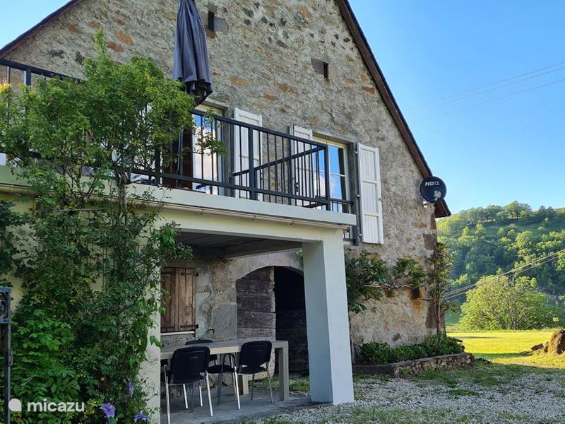 Holiday home in France,  Cantal, Saint-Martin-Valmeroux Holiday house La Grange Nozieres