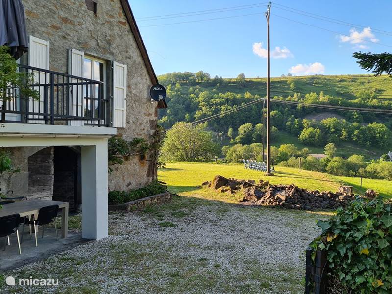 Holiday home in France,  Cantal, Saint-Martin-Valmeroux Holiday house La Grange Nozieres