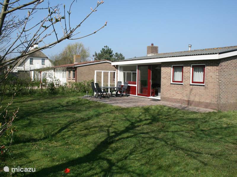 Holiday home in Netherlands, North Holland, Callantsoog Bungalow Prévinaireweg 48
