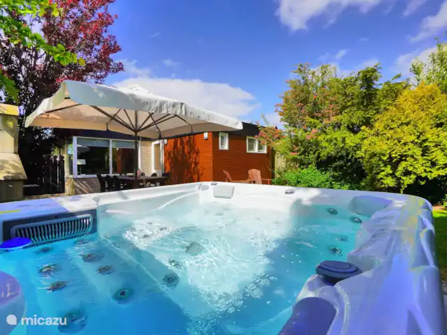 Pinson doré | Pays-Bas, Hollande du Nord, Sint Maartenszee - maison de vacances Jacuzzi