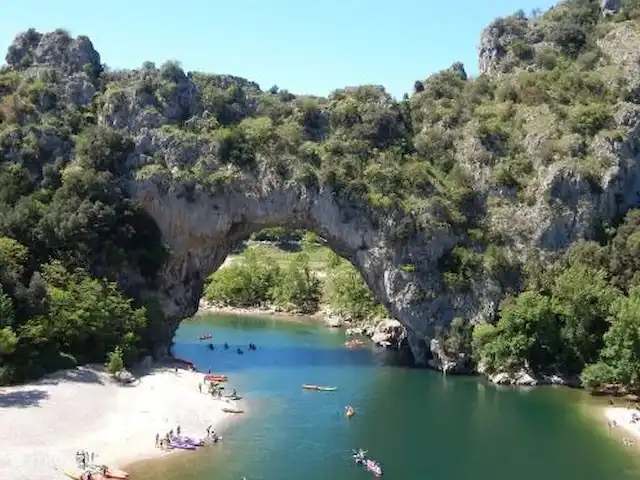Villa Laura avec piscine privée | France, Drôme, Bouchet - maison de vacances Canoë sur l'Ardèche, à Vallon Pont D'Arc (30 km)