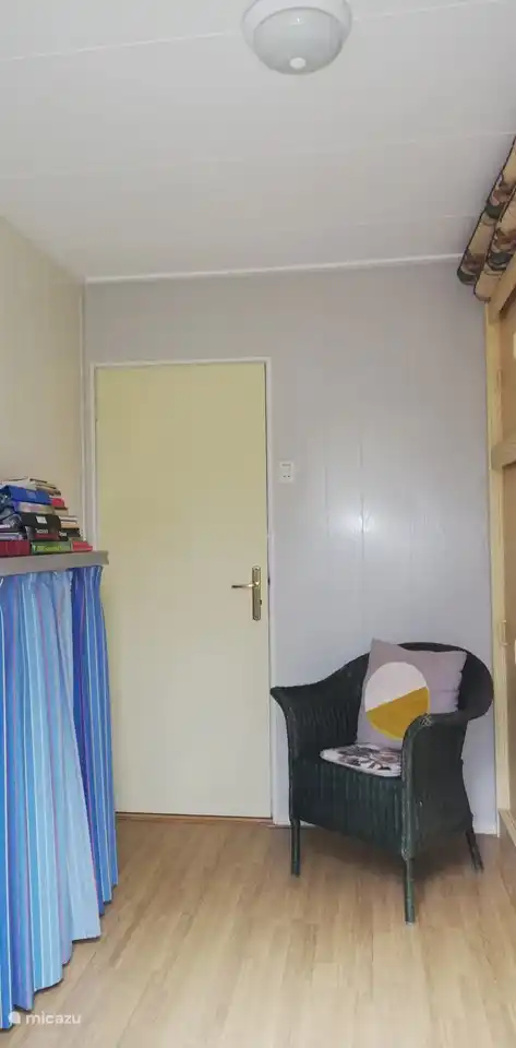 Drittes Schlafzimmer mit 1 Klappbett