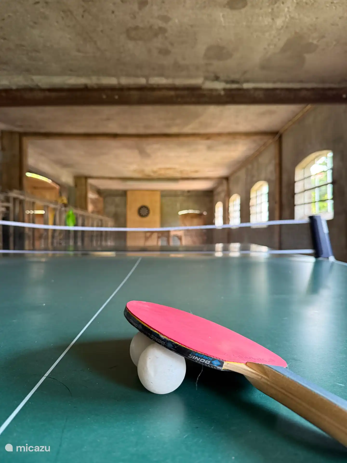 Scheune mit unterschiedlichen Spielmöglichkeiten