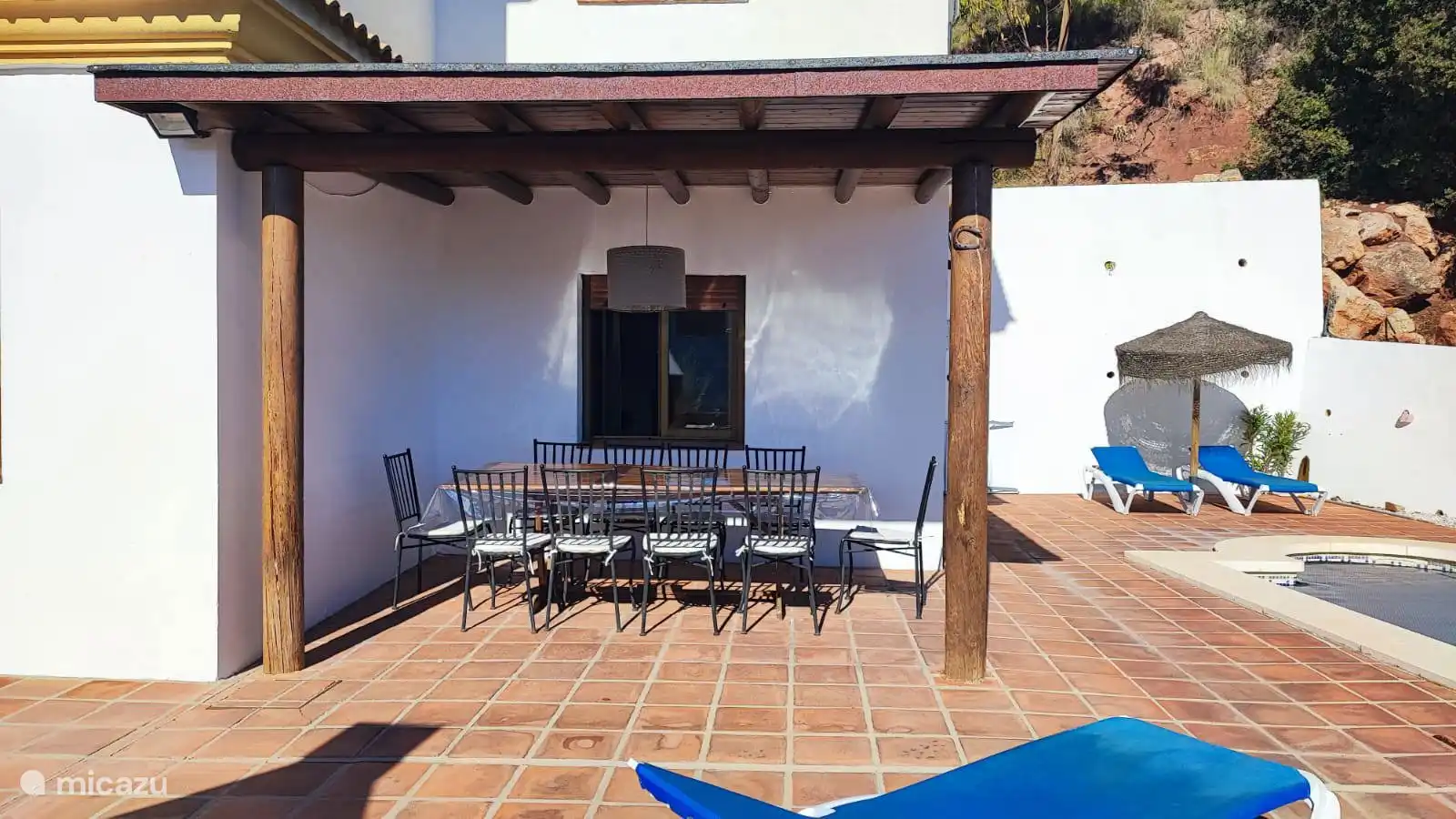 Essbereich zum Grillen mit Familie oder Freunden!