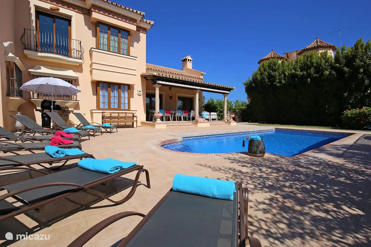 Villa Villa Magnolia in San Pedro de Alcántara, Costa del Sol, Spanien