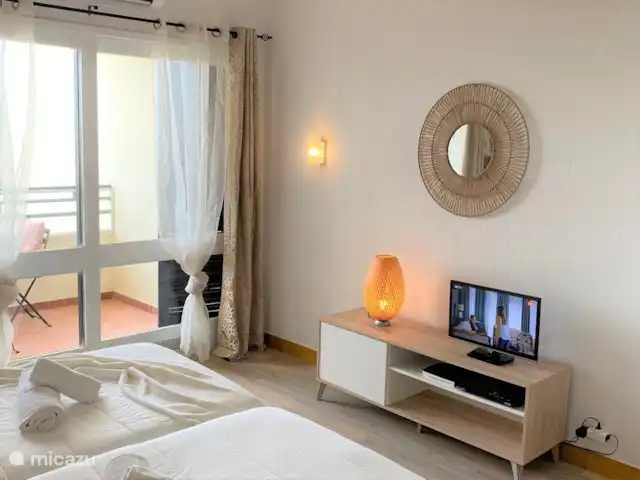 Location de Vacances Portugal, Algarve, Albufeira, studio - Studio avec vue mer Plus de 100 chaînes de télévision et WiFi rapide