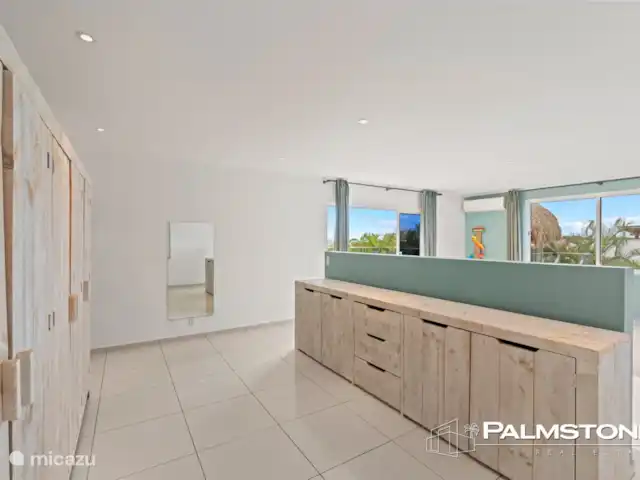 Villa familiar de lujo Grey Noble con vistas al mar en Curazao, Banda Arriba (este), Jan Thiel - villa Amplio espacio de guardarropas en toda la casa