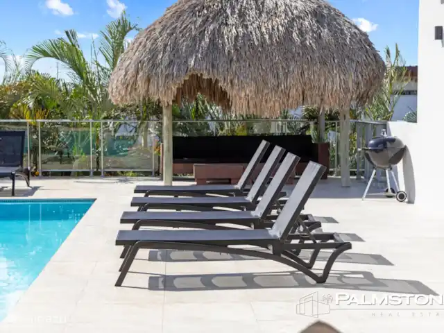 Villa familiar de lujo Grey Noble con vistas al mar en Curazao, Banda Arriba (este), Jan Thiel - villa Tumbonas