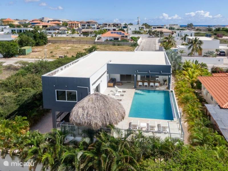 Vakantiehuis Curaçao, Banda Ariba (oost), Jan Thiel Villa Grey Noble luxe gezinvilla zeezicht 