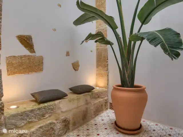 Casa En Grenyo huren in Spanje, Costa Blanca, Jávea - stadswoning Kleine patio met een leuk zitje in de tosca-boog.