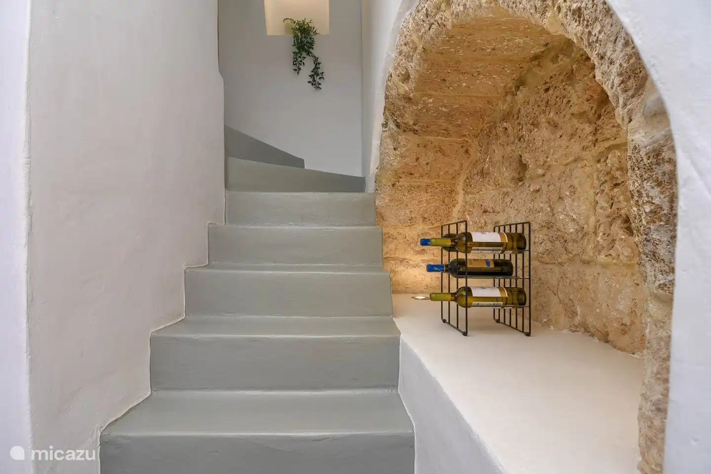 Hay muchos detalles aut&#233;nticos en la casa, como este arco de tosca.