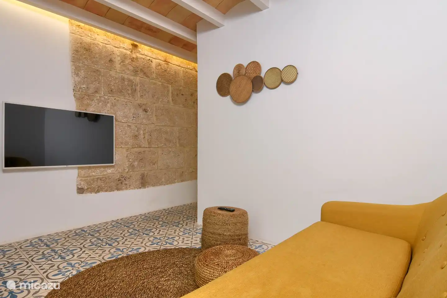 Televisi&#243;n de pantalla plana.