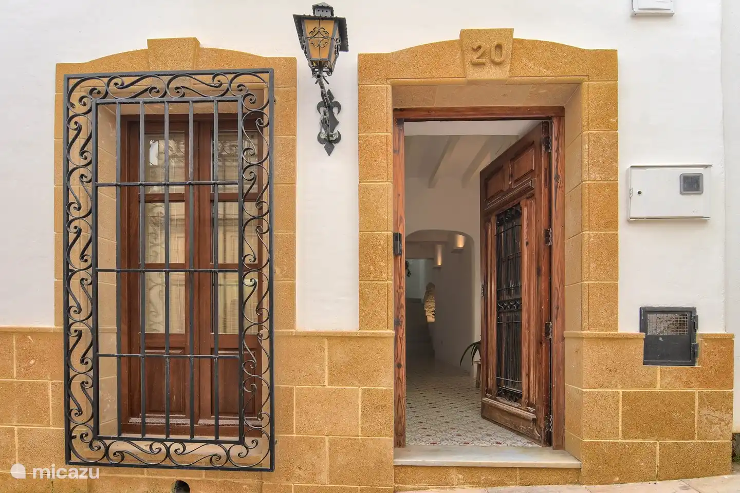 Entrada Casa En Grenyo.