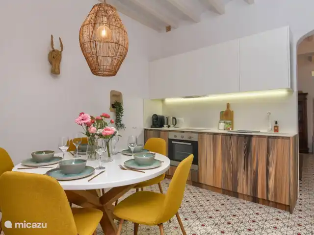 Casa En Grenyo huren in Spanje, Costa Blanca, Jávea - stadswoning Iedere woonlaag in Casa En Grenyo heeft een eigen patroon tegelvloer met handgemaakte cementtegels.