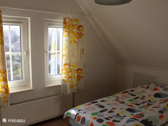 vakantiehuis huren in Nederland, Friesland, Sint Nicolaasga – De Zonnewijzer Slaap kamer 1 - dubbelbed boxspring