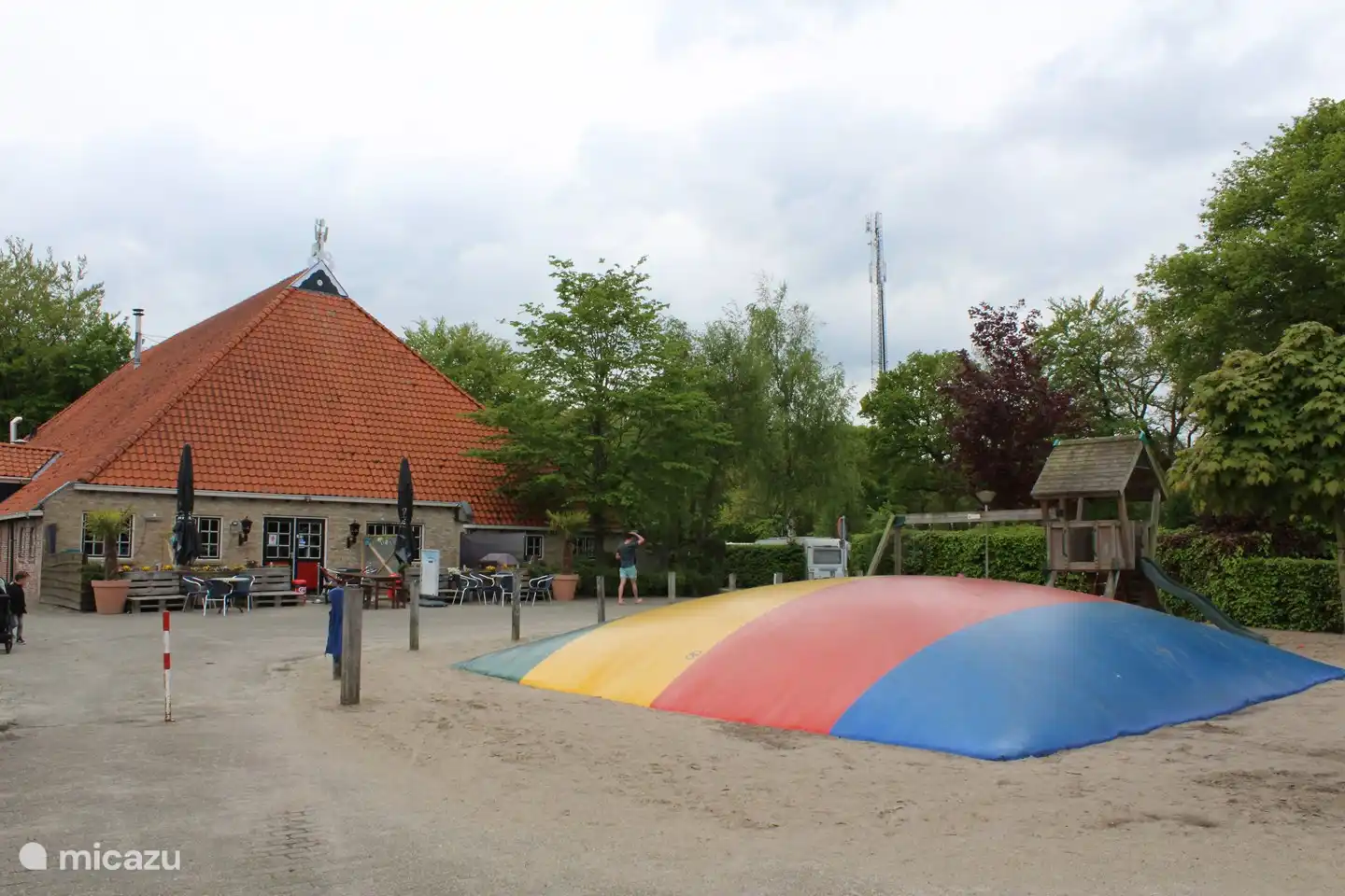 Restaurant Blaauw Pleats und Hüpfburg