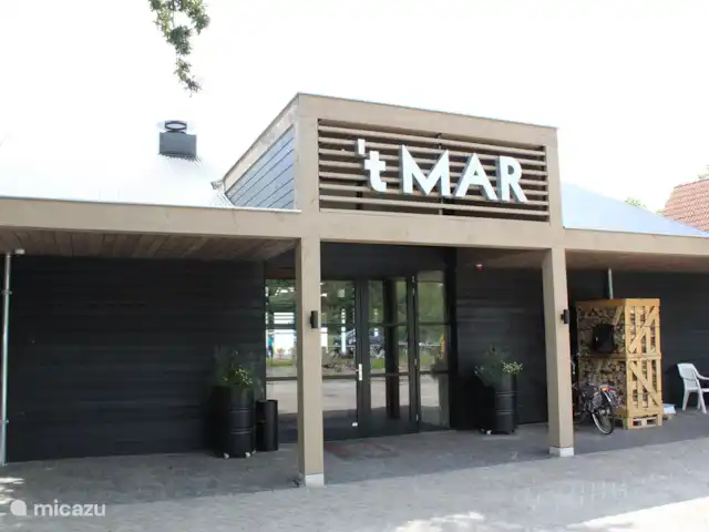 vakantiehuis huren in Nederland, Friesland, Sint Nicolaasga – De Zonnewijzer Mirns , Restaurant 't Mar , prachtige locatie.