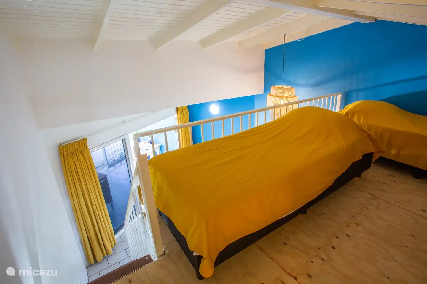 you can look down from the loft (with stair gate safe for the little ones)