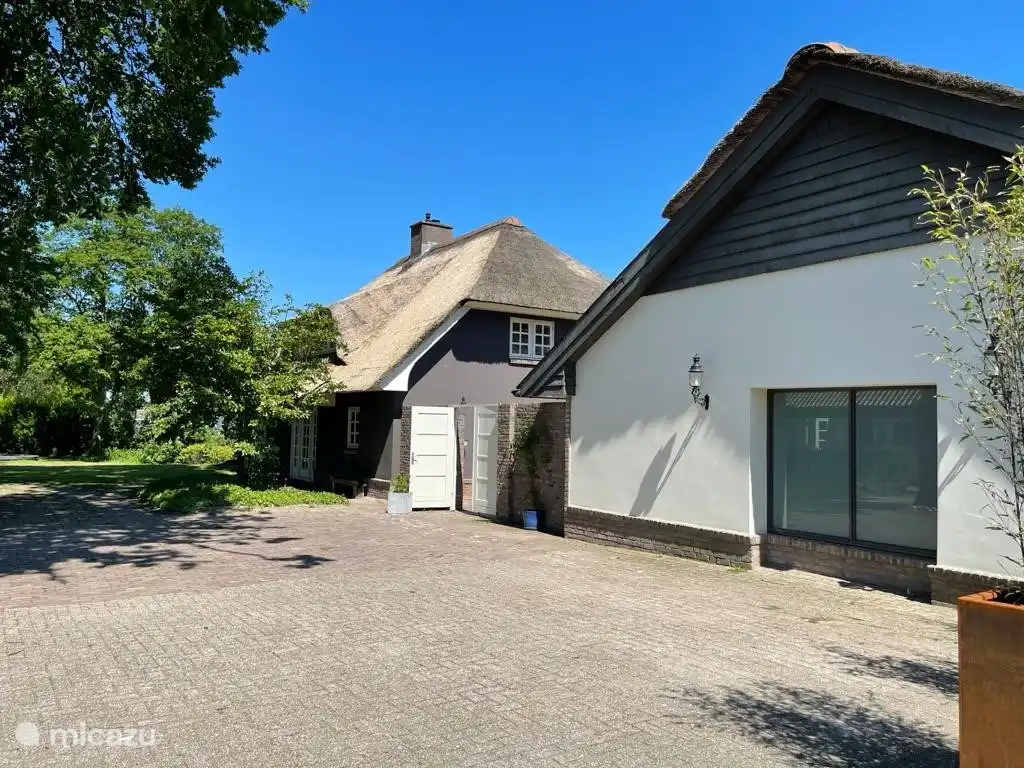 Rent Country house Kwintelooijen in Rhenen, Utrecht. Micazu
