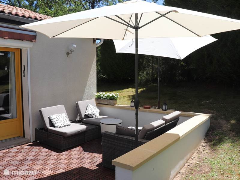 Holiday home in France, Charente, Écuras Holiday house Holiday home France Magnolia 174