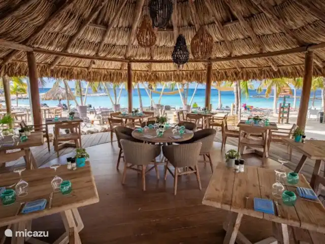 Ocean Sunset Villa | Curaçao, Curaçao-Centre, Blue Bay - villa Restaurant de plage Azuro