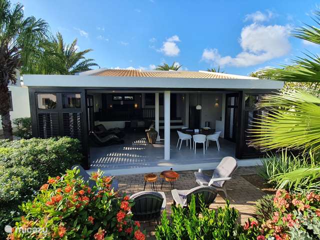 Holiday home in Curaçao, Curacao-Middle, Blue Bay - holiday house BlueBay Garden near beach and pool