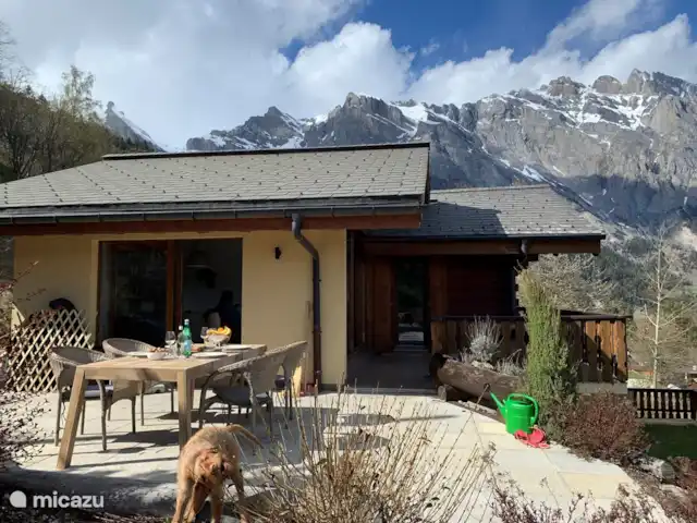 Chalet Chardon huren in Zwitserland, Wallis, Mayens de Chamoson - chalet Zijterras voor middagzon