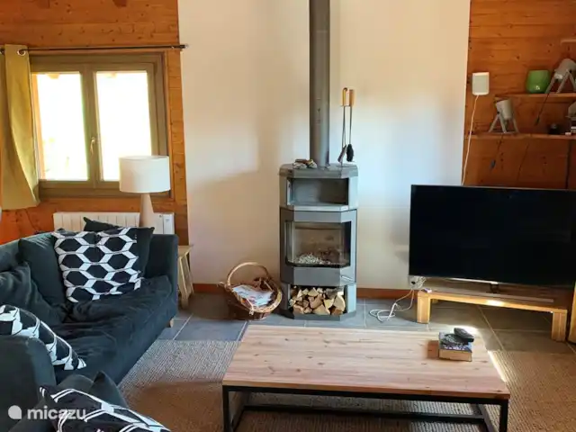 Chalet Chardon huren in Zwitserland, Wallis, Mayens de Chamoson - chalet Houtkachel verwarmt hele bovenverdiepingKookeiland