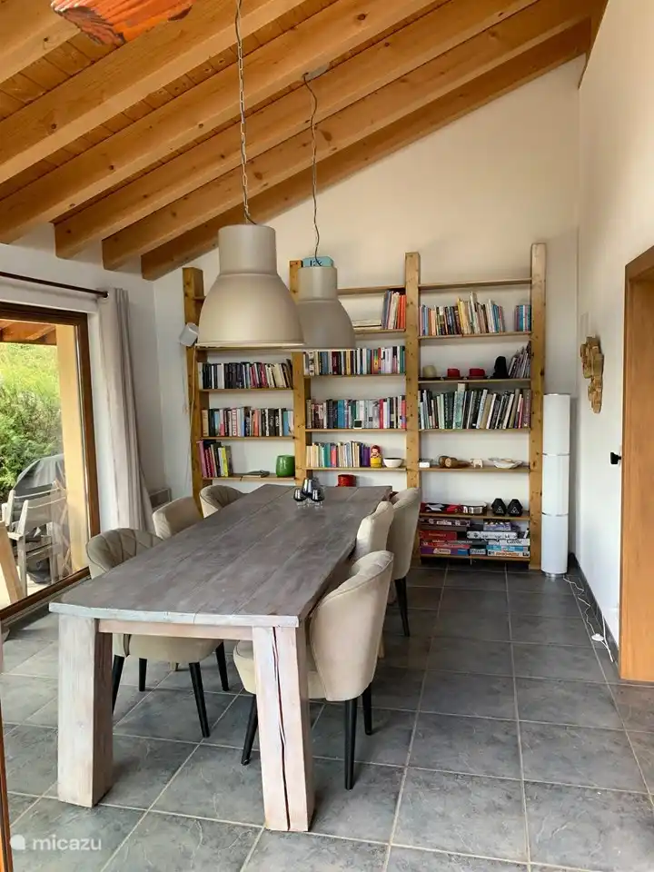 Dining room/library