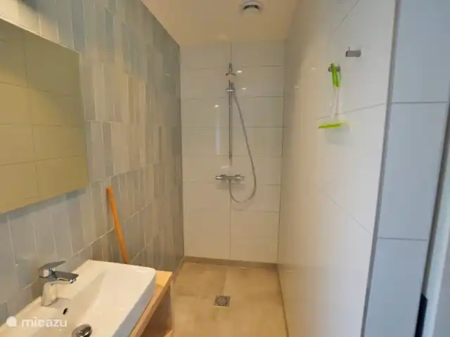 Kruisweg 5 H 3 | Pays-Bas, Hollande du Nord, Callantsoog - villa Chambre 1 en bas avec salle de bain en Suite