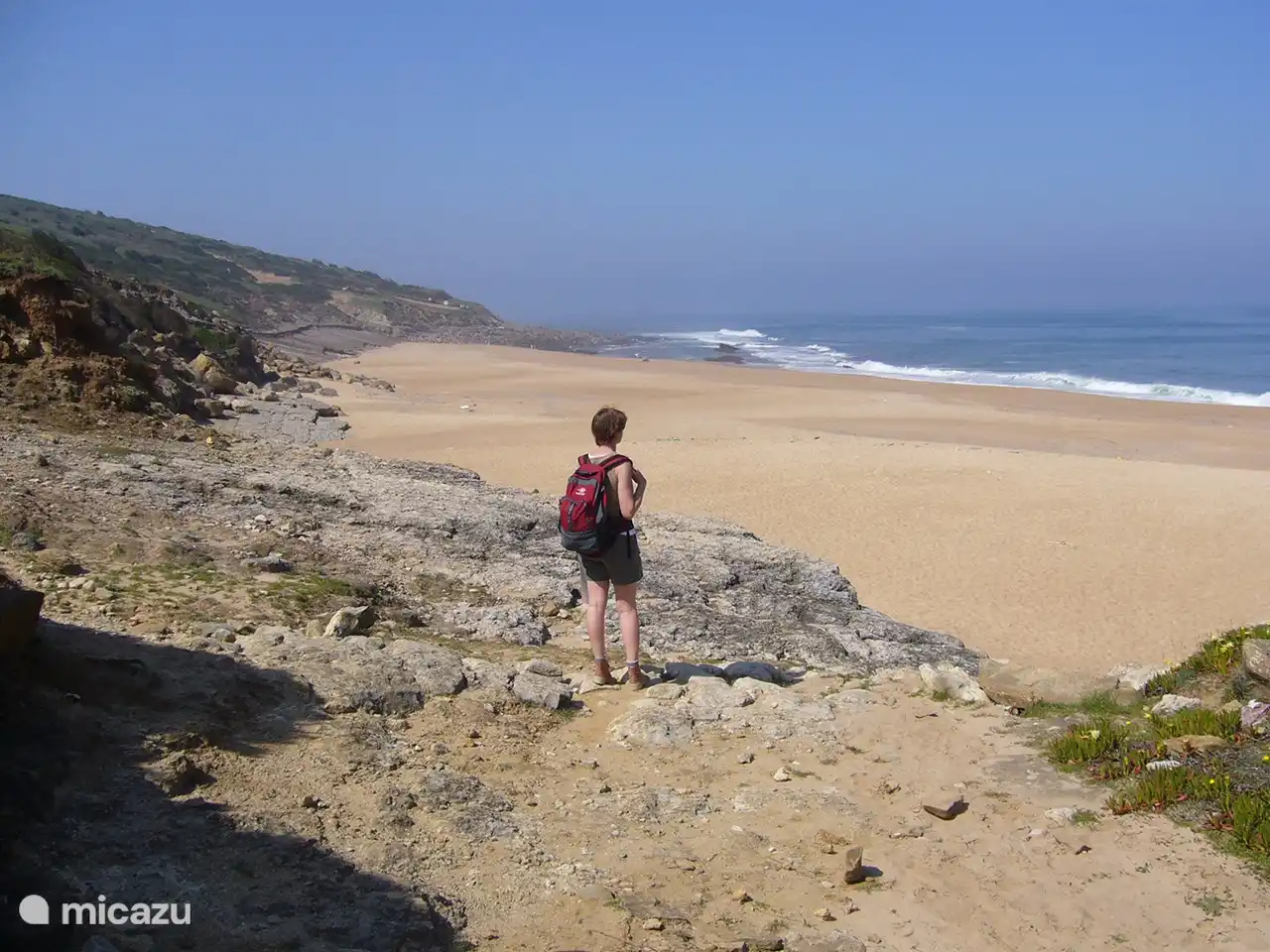 Unten am Strand von Salgado auf der linken Seite.
