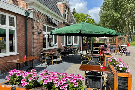 Cafe restaurant Overwijk