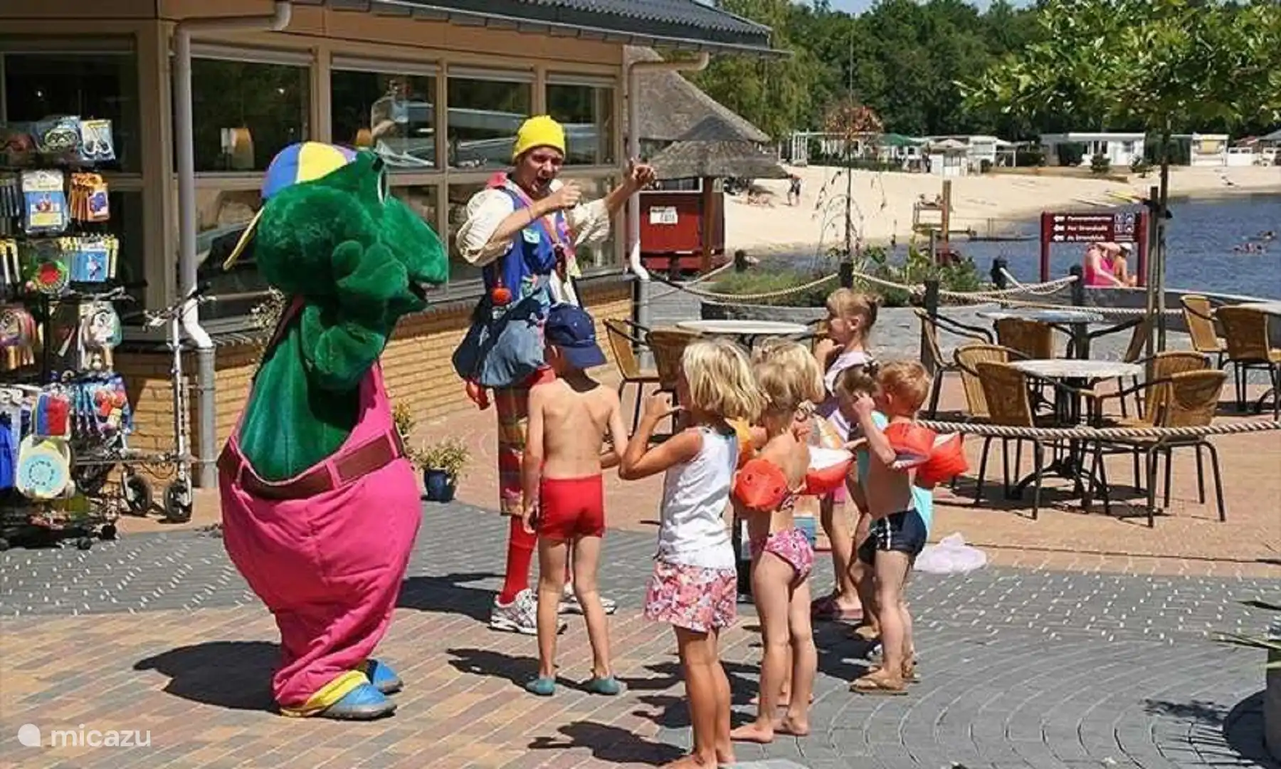 4 persoons Chalet de Berk, Rheezerveen. Gratis Animatie voor de kinderen op tegenovergelegen park het Stoetenslagh