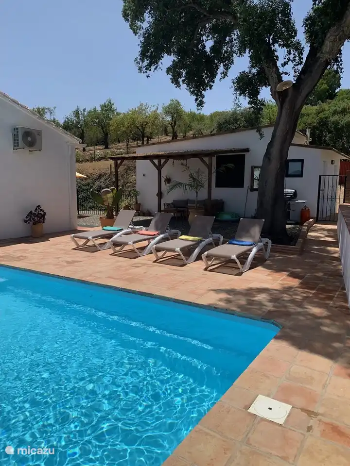 Seitenansicht des Hauses