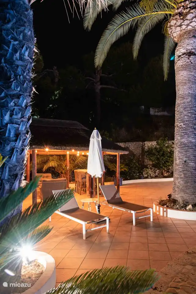 Pergola &#39;by night&#39;