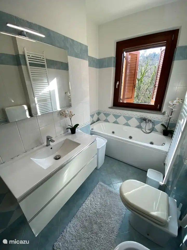 Bathroom floor with bath