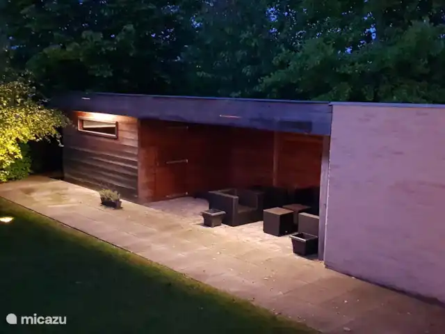 Villa Geuldal | Pays-Bas, Limbourg, Vijlen - villa Éclairage extérieur sur le toit et le jardin