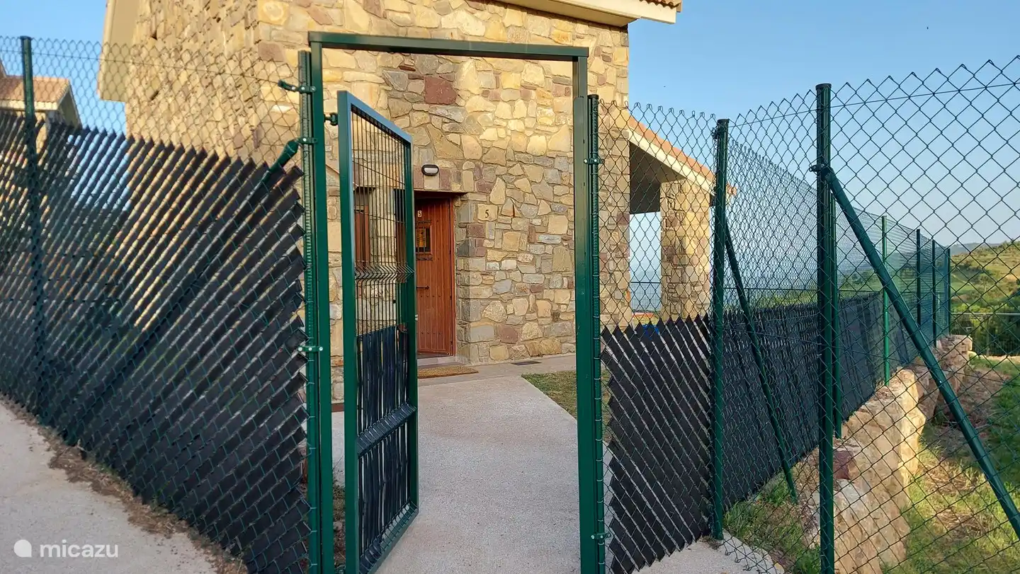 Private garden which can be closed